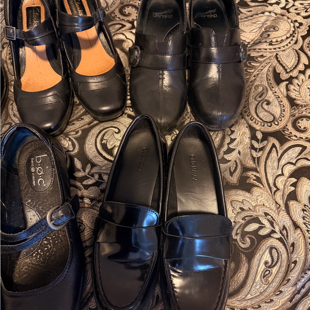 Dansko Women's Black Mules & Mary Jane Collection - Picture 4 of 6